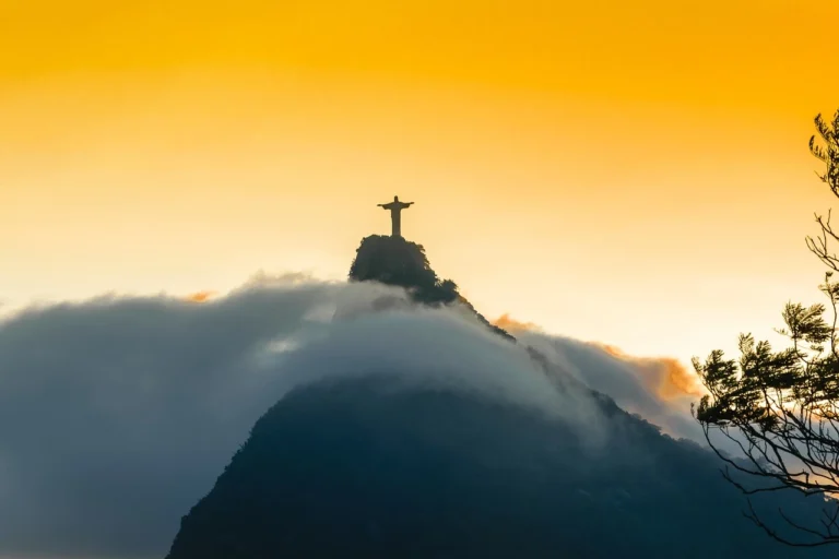 tourist guide to brazil